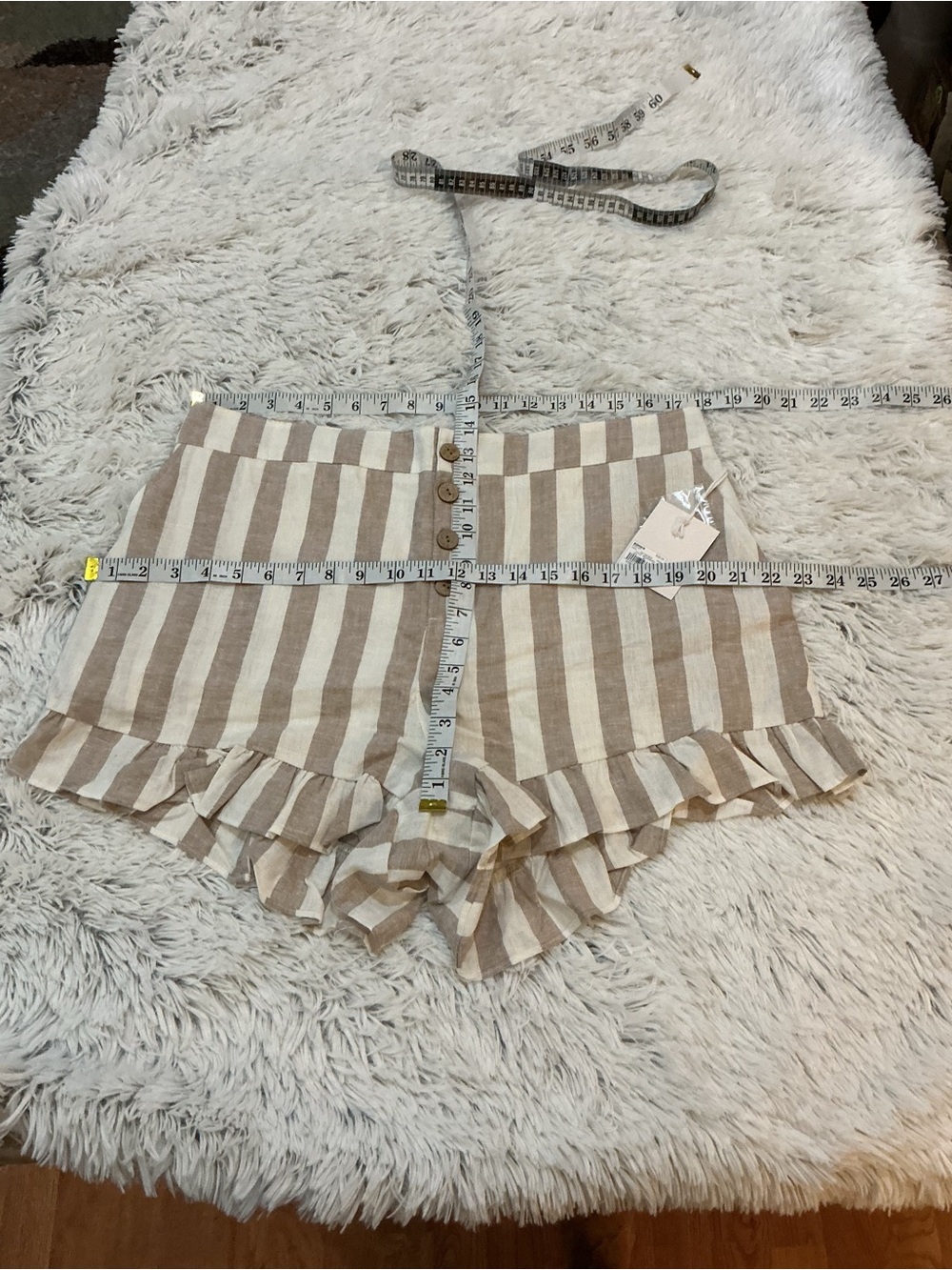 LC Lauren Conrad Linen Blend Ruffle Hem Shorts Size 0X NWT Beige Striped - Picture 5 of 15